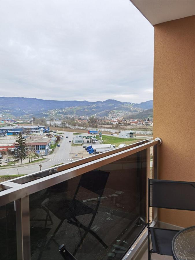 Apartman Krasula Добой Екстериор снимка