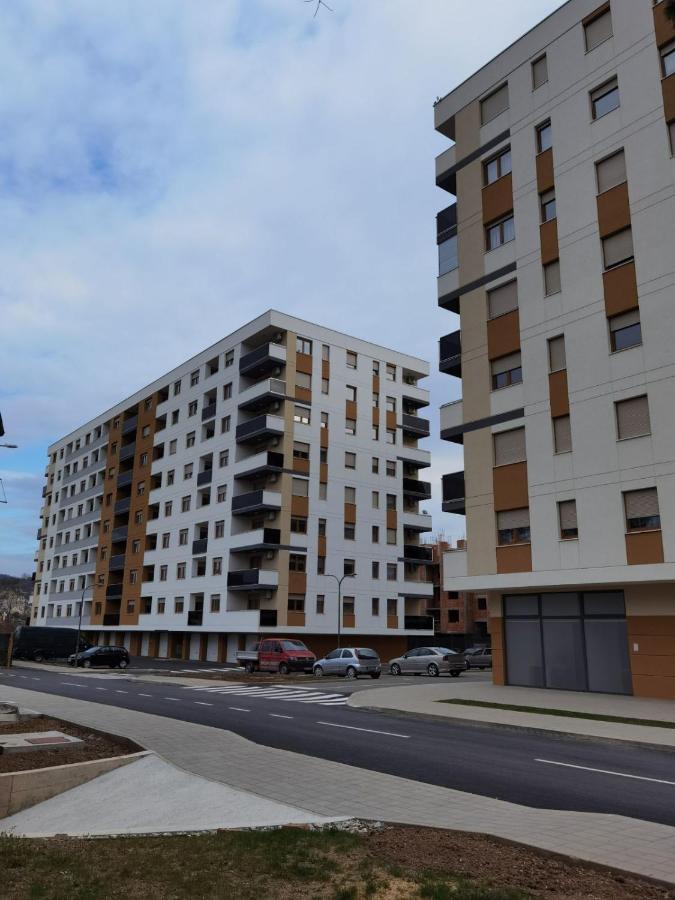 Apartman Krasula Добой Екстериор снимка